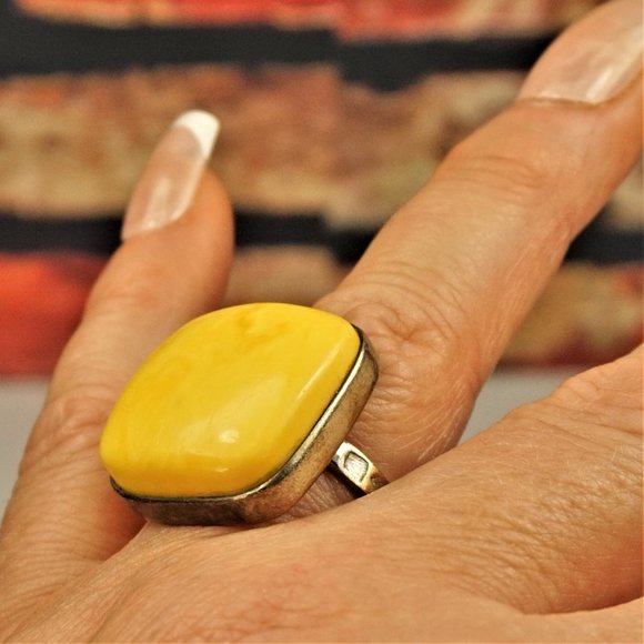 BIG EGG YOLK AMBER STERLING SQUARE RING SIZE 7.5, GIFT FOR WOMEN, UNISEX RING - Picture 5 of 10